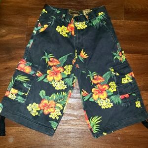 Evolution In Design Boys Size 12 Cargo Shorts Tropical Pattern